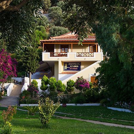 Athina Studio Apartments Кервели Экстерьер фото