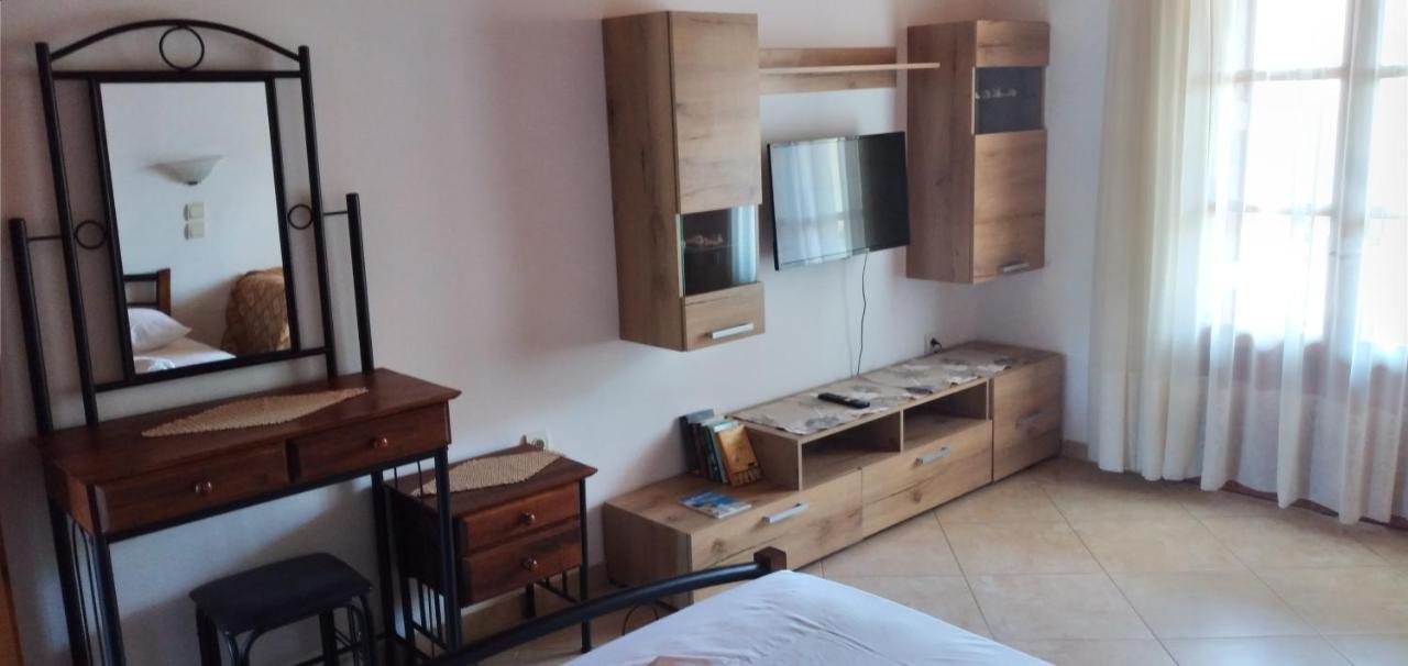 Athina Studio Apartments Кервели Экстерьер фото