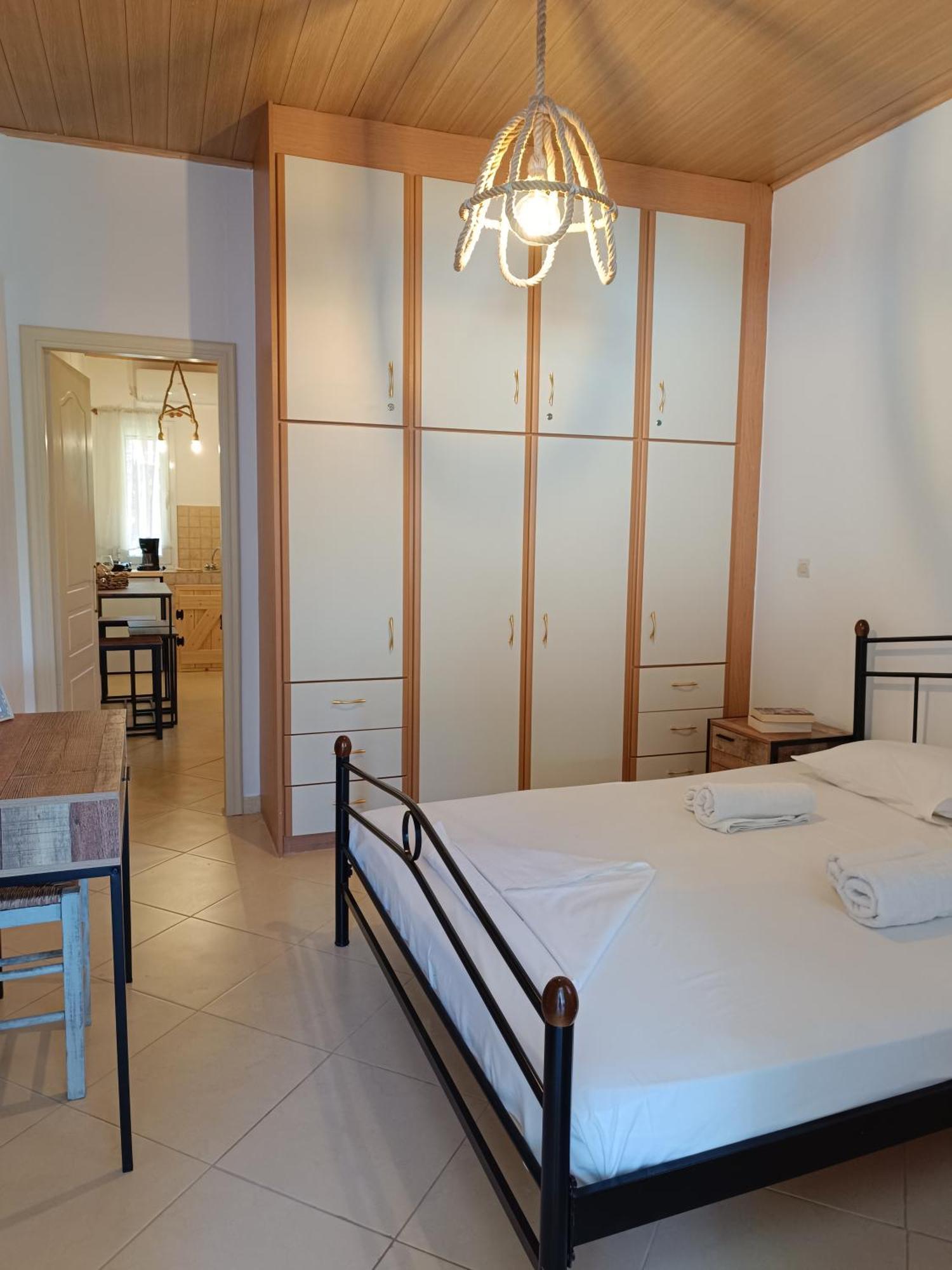 Athina Studio Apartments Кервели Экстерьер фото