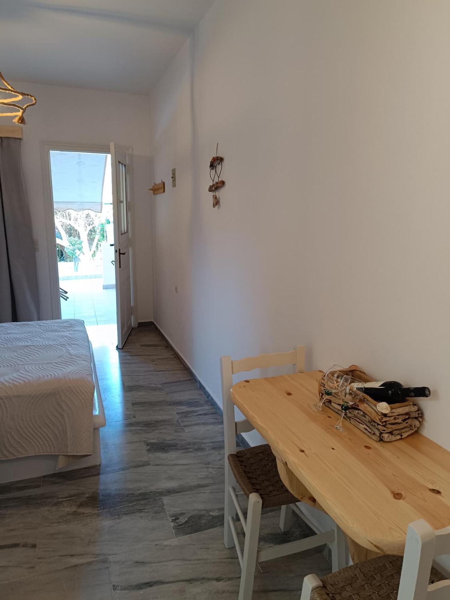Athina Studio Apartments Кервели Экстерьер фото