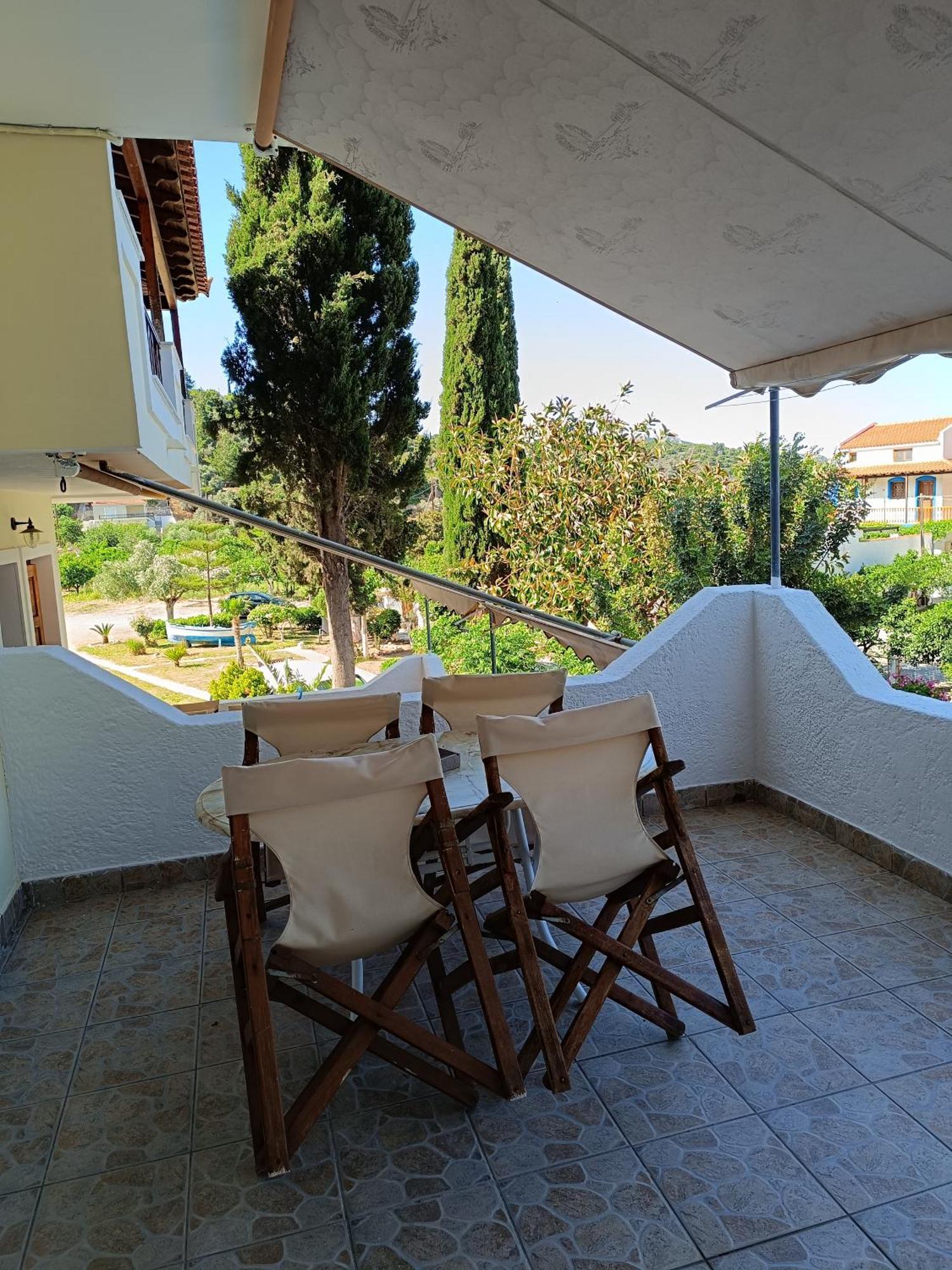 Athina Studio Apartments Кервели Экстерьер фото