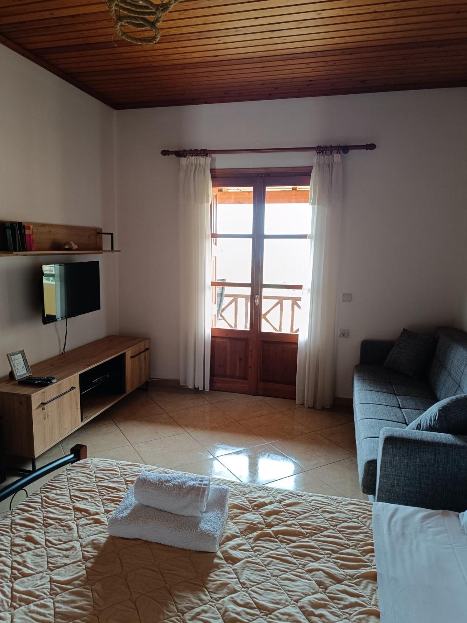 Athina Studio Apartments Кервели Номер фото