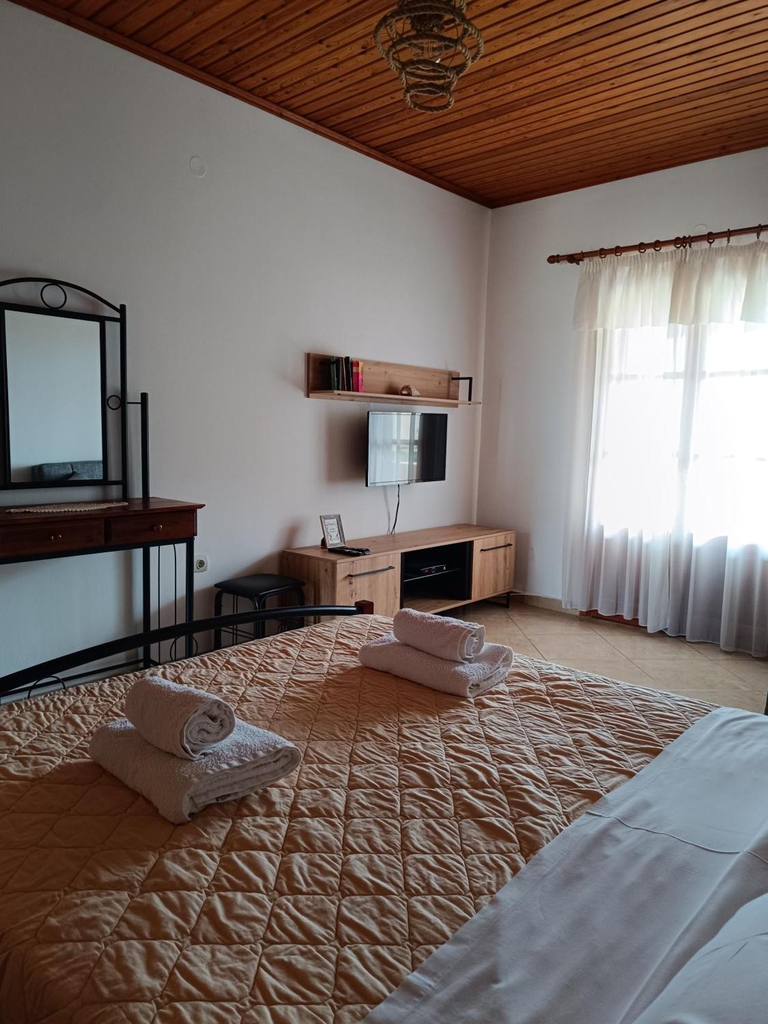 Athina Studio Apartments Кервели Номер фото