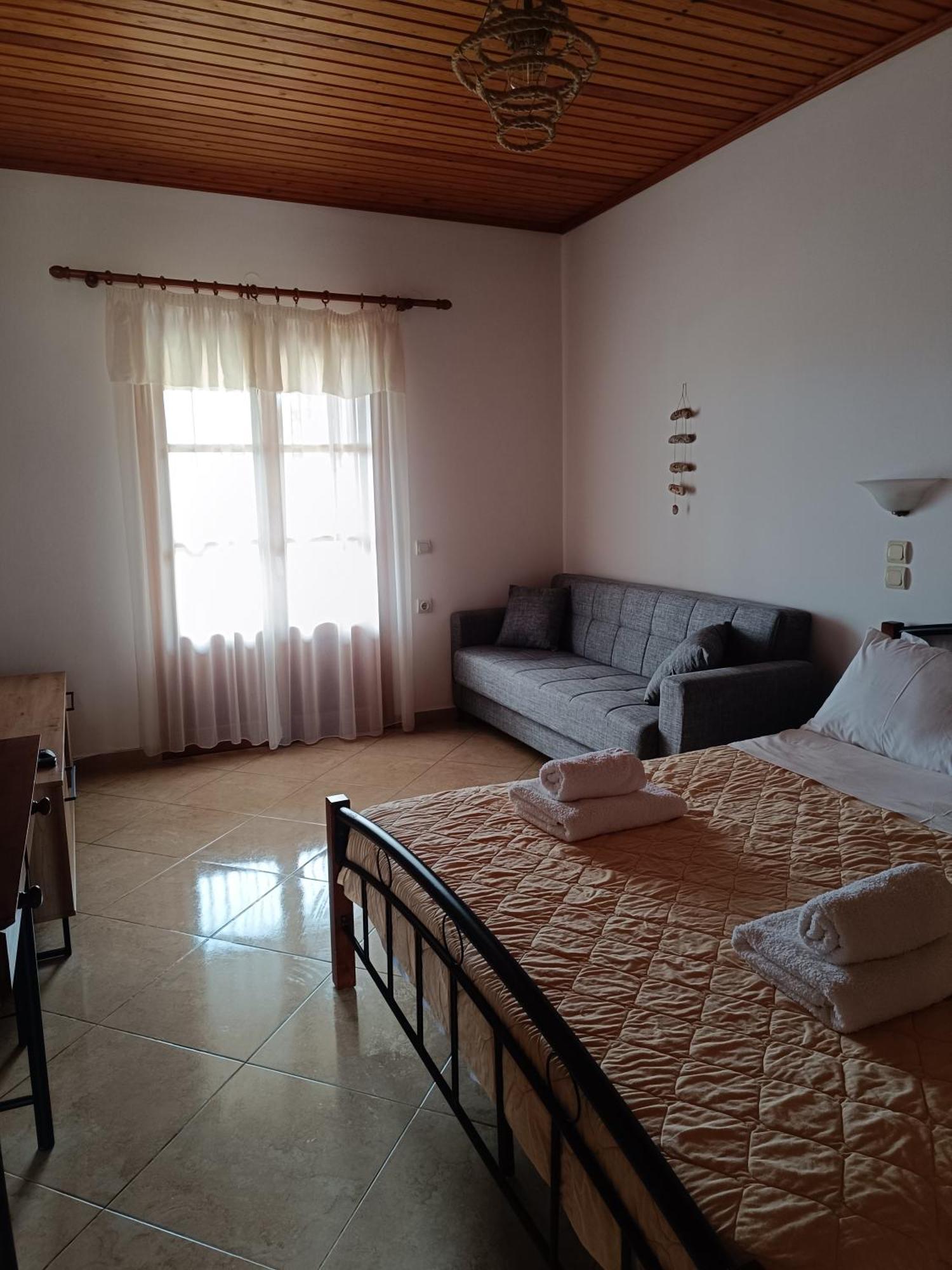 Athina Studio Apartments Кервели Экстерьер фото